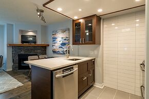 Whistler Blackcomb VR at Marquise