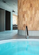 Quality Hotel The Box