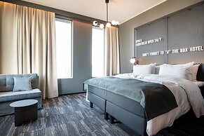 Quality Hotel The Box