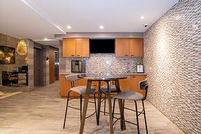 Sandman Hotel Hamilton