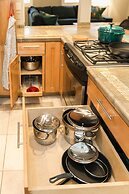 Hyde Park Family Retreat