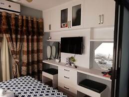 1BR Unit For Rent One Oasis Condominium