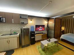 1BR Unit For Rent One Oasis Condominium