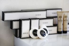 The Luxury Residence