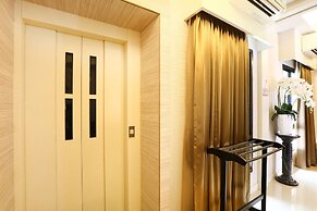 The Luxury Residence