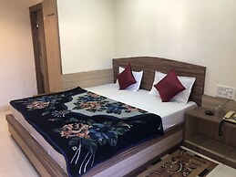 Hotel Satpura Safari