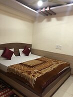 Hotel Satpura Safari
