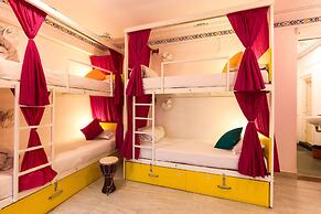 goSTOPS Udaipur - Hostel