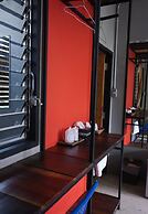 Huen Chang Puek Hotel