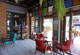 Huen Chang Puek Hotel