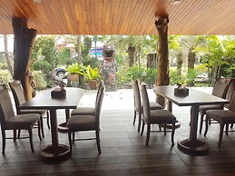 Maya Resort Hotel