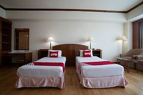 Ayutthaya River View Hotel