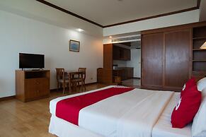 Ayutthaya River View Hotel