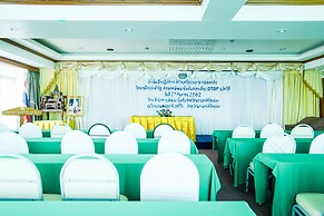 Ayutthaya River View Hotel