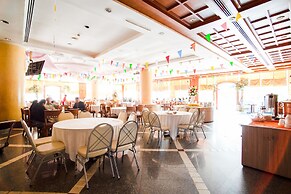 Ayutthaya River View Hotel