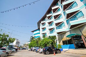 Ayutthaya River View Hotel