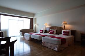 Ayutthaya River View Hotel