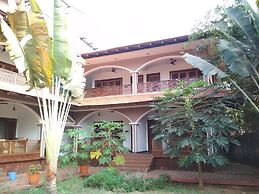 Dunhill Beach Resort