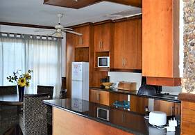 Paraiso do Ouro Resort