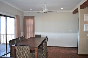 Paraiso do Ouro Resort