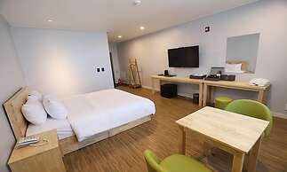 Gangneung Pine City Hotel