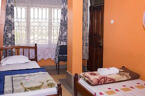 Rosama Guest House