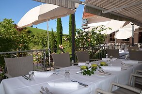 Hotel & Restaurant Castell
