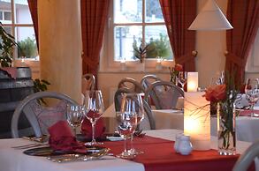 Hotel & Restaurant Castell