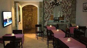 Alacati Ciftekuyu Butik Otel