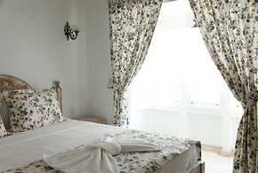 Alacati Ciftekuyu Butik Otel