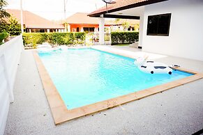 Family Villa Iona with Private Pool