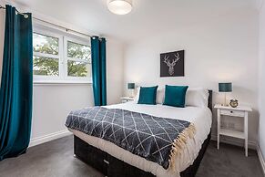 Elms Way - Donnini Apartments
