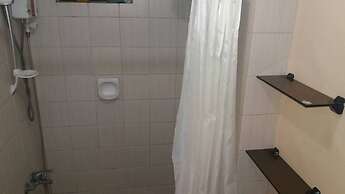 Migz N Tons Place at Cypress Towers