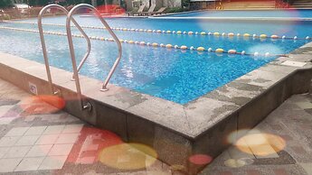 Migz N Tons Place at Cypress Towers