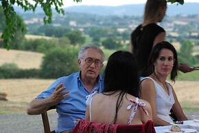 Agriturismo Fattoria Santa Vittoria