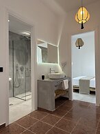 Armeno Resort and Armeno Annex