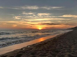 Armeno Resort and Armeno Annex