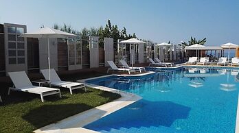 Armeno Resort and Armeno Annex