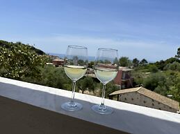 Armeno Resort and Armeno Annex