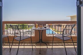 Armeno Resort and Armeno Annex