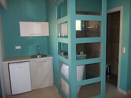 Armeno Resort and Armeno Annex