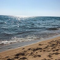 Armeno Resort and Armeno Annex