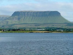Old Fort Lodge