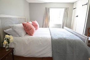 Fritton Arms Collection