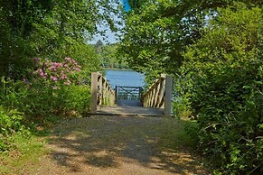 Fritton Arms Collection