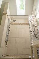 Kelowna Bed and Breakfast