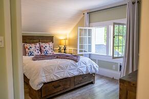 Kelowna Bed and Breakfast