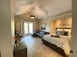 Kelowna Bed and Breakfast