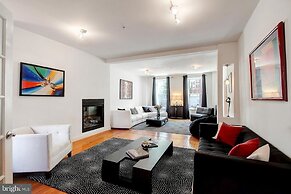 BlancNoir Bed & Breakfast