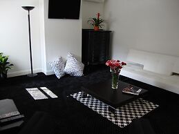 BlancNoir Bed & Breakfast